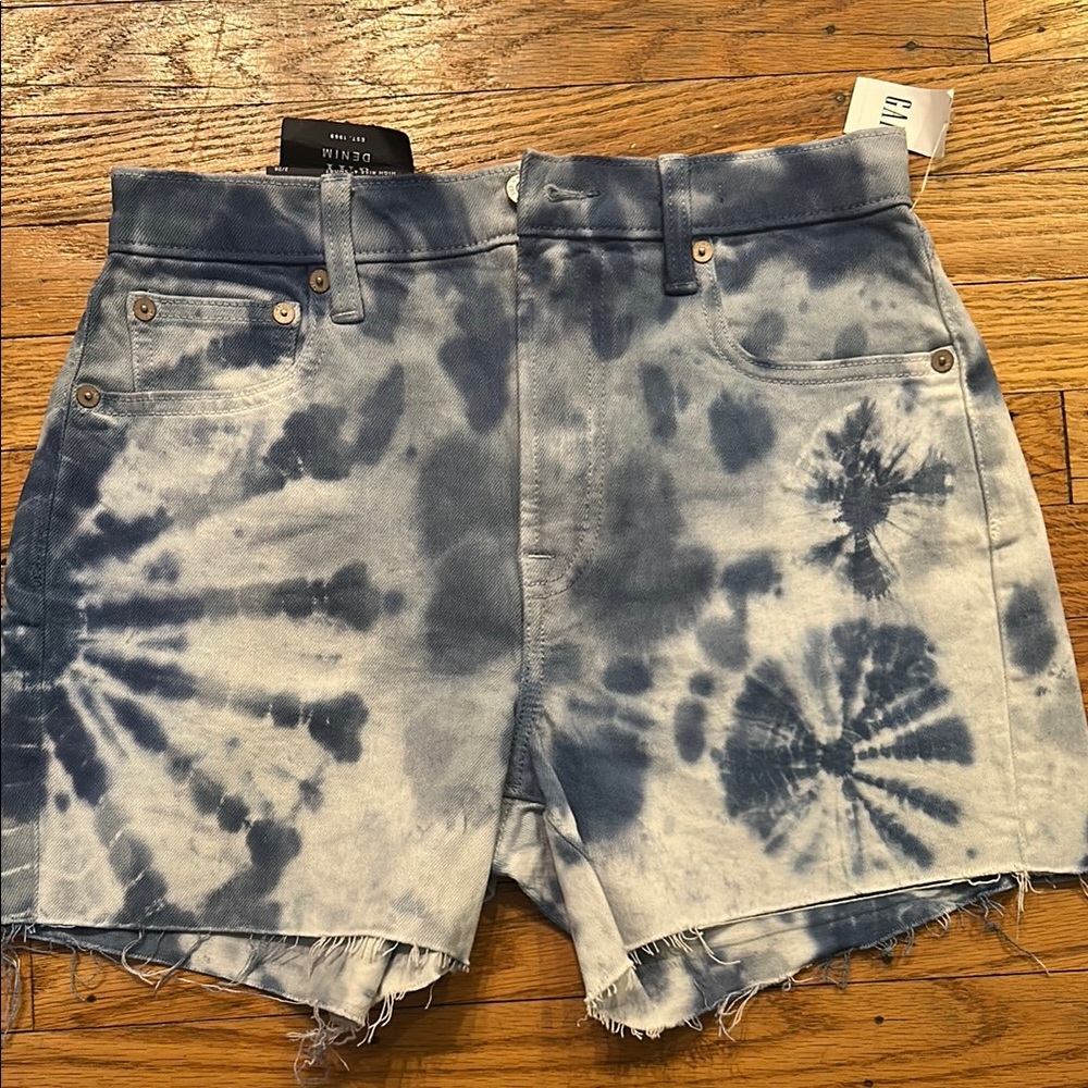 GAP Denim Tie-Dye Shorts sz 2/26 high rise